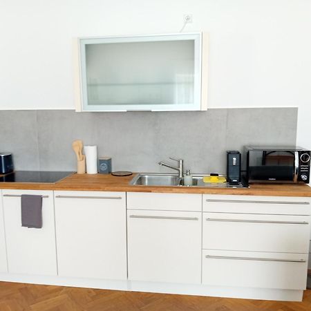 Lind-Appartments فيلاخ المظهر الخارجي الصورة